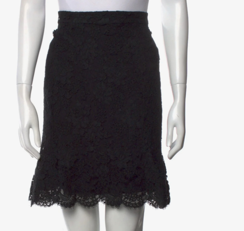 Monique Lhuiller Black Floral Lace Skirt A-Line Silk Lined Size 6